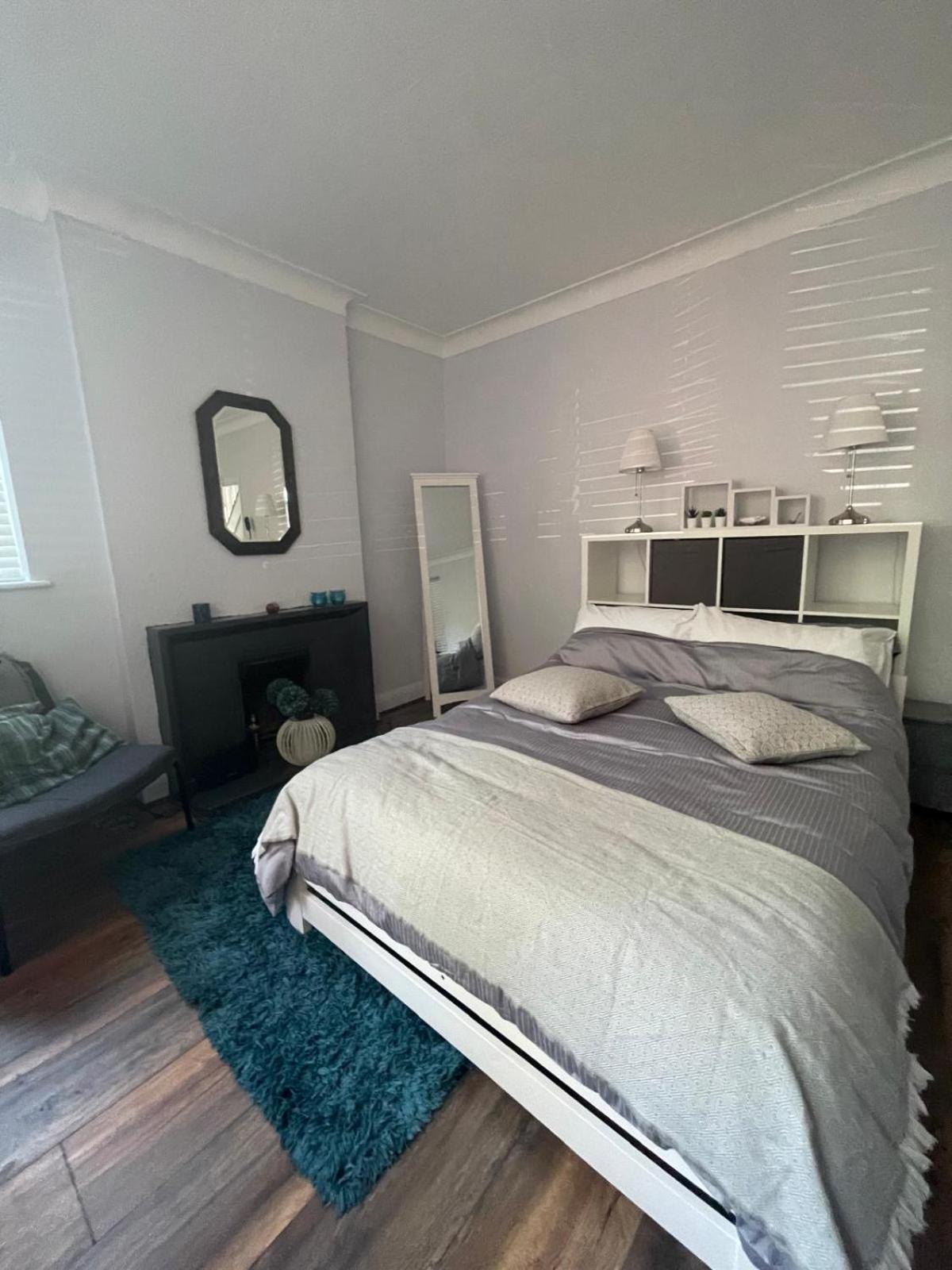 Spacious Double Studio-Style Room Orpington Exterior photo