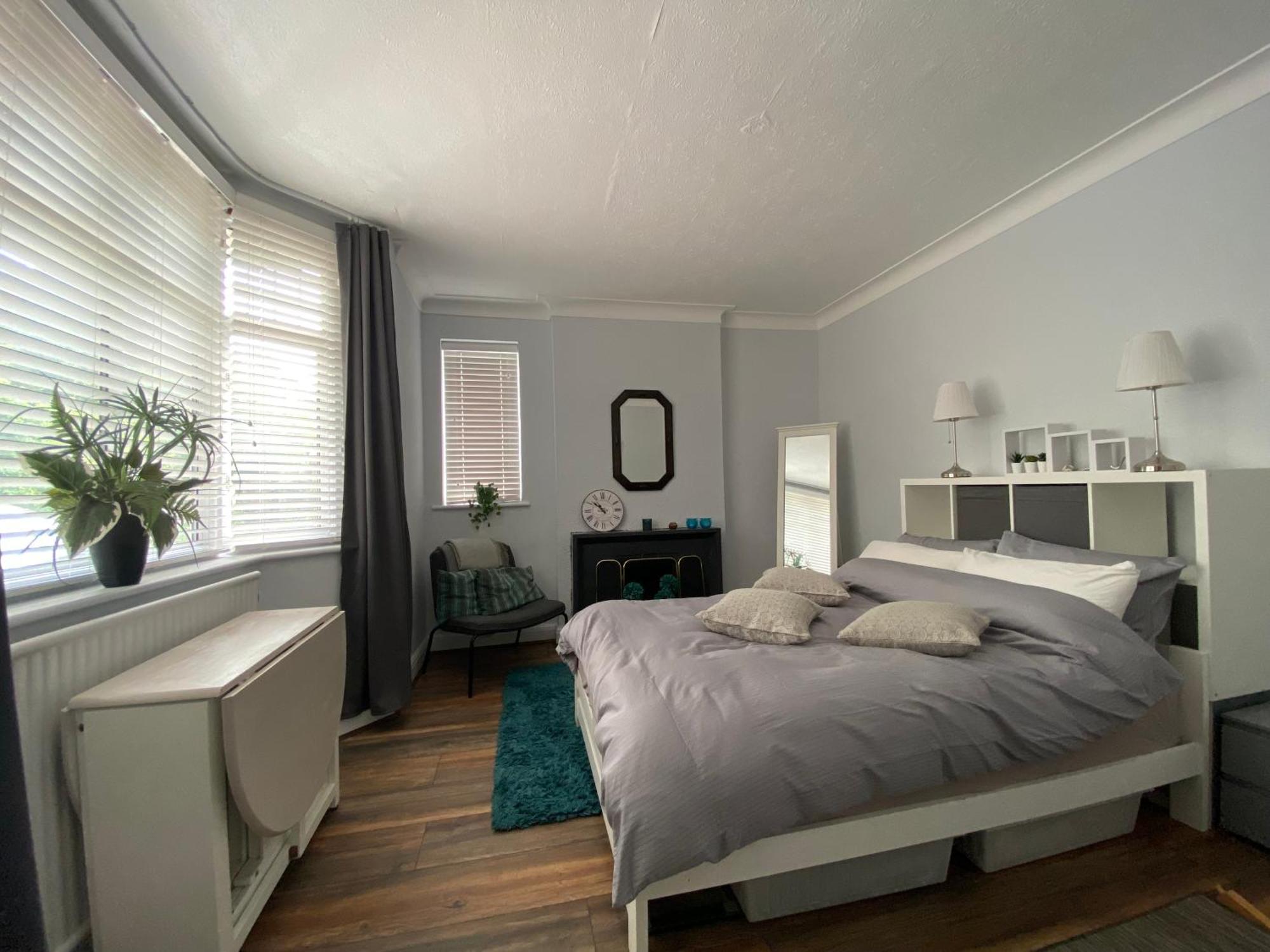 Spacious Double Studio-Style Room Orpington Exterior photo